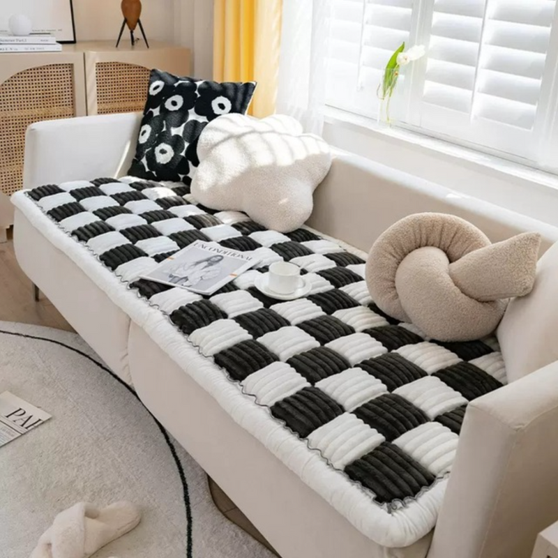 Fluffy Plush - Premium Schutzdecke für Couch und Boden